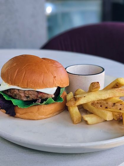 Sly Granny - European Restaurant Dining Gourmet Pizzas & Burgers photo 7