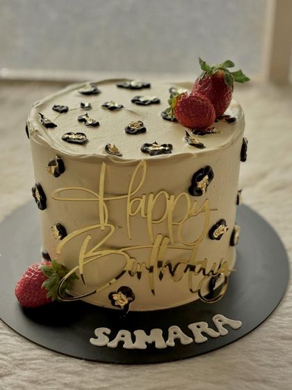 Drishtii Anandd - Custom Celebration Cakes Elegant & Floral Cakes photo 37