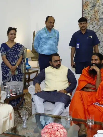 Sharing a moment of conversation with other spiritual leaders at the Yoga Connect summit. These interactions are vital for strengthening the global yoga community and our shared mission of promoting holistic well-being.
