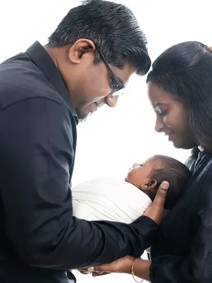 Lens And Stories - Family Photography Welcome to the World: Newborn & First Family Portraits photo 5