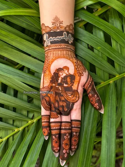 A close-up of a romantic couple portrait for Karwa Chauth, framed by the moon. The shading and fine lines bring the emotion of the moment to life.