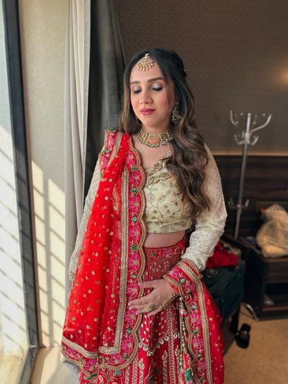 Timeless Phera & Wedding Looks photo 77