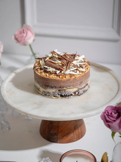 A new take on a favourite, our Baileys Ice Cream cake offers a sophisticated flavour for the discerning palate. Smooth, creamy, and wonderfully indulgent.