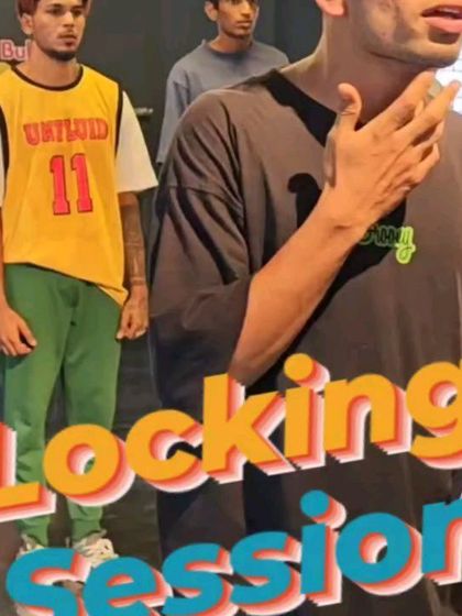 A snapshot from a Locking session in our studio. Our classes focus on learning the foundational moves and techniques to build a strong base in this classic street dance style.