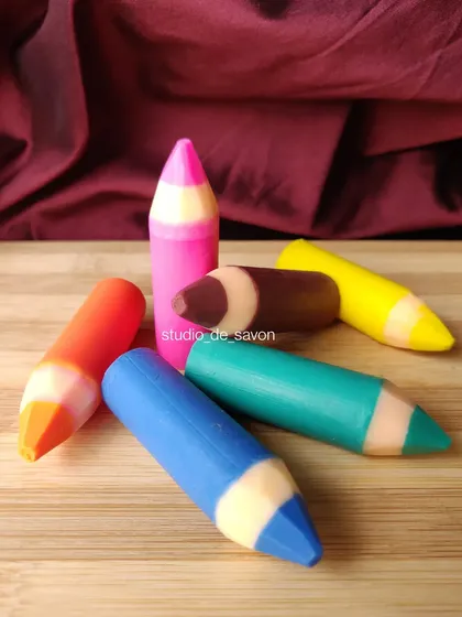 These crayon soaps are such a fun and colorful way to get kids excited about washing their hands. They are a unique return gift idea for a school-themed or art-themed party. Please note, this design has been discontinued.
