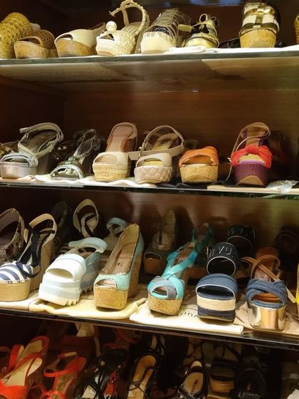 Sort Story by Smriti - Virtual Organizing Consultation Accessorize with Order: Bags, Shoes & Jewelry photo 14