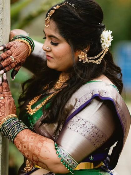 Aarvi The Designer Vastra - Custom Ethnic & Bridal Wear Design Our Beautiful Clients & Their Stories photo 29