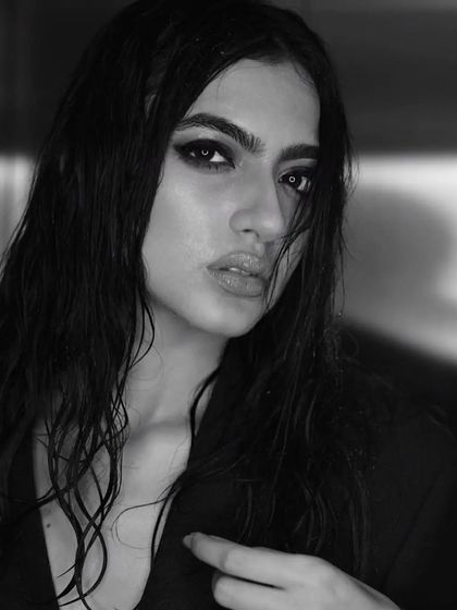 Editorial & High-Fashion photo 17