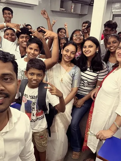 Day 1 of Navratri 2023 started with White, symbolizing purity and new beginnings. Here's a selfie with some of our students.