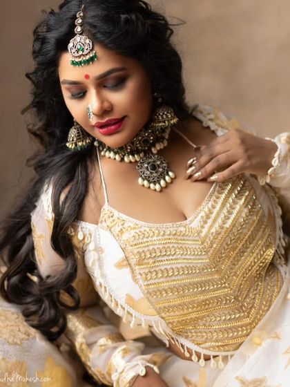 Rentingstoli - Personal Jewellery Styling Reception, Sangeet & Lehenga Styles photo 16