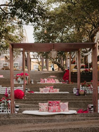 A full view of the unique tiered seating arrangement, creating a visually stunning and memorable lounge space for the Mehfil-e-Mehendi.