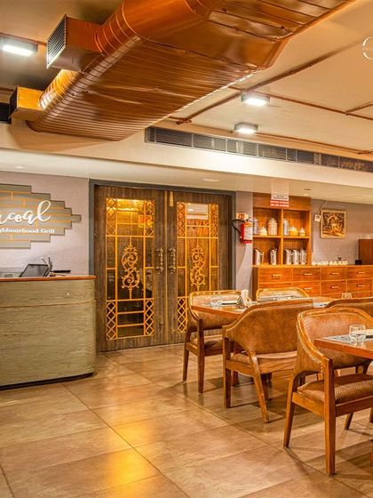 Chizzle My Designs - Commercial Interior Design Cafes, Restaurants & Bars photo 18