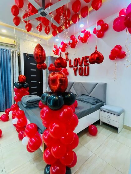 Romantic & Anniversary Decorations photo 18