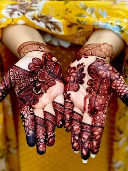 Here is the beautiful, deep red stain from my 100% organic henna. I guarantee a vibrant, long-lasting color with no chemicals, just the natural goodness of the finest henna crop.
