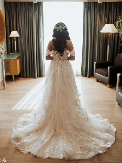 The Radiant Bride photo 15