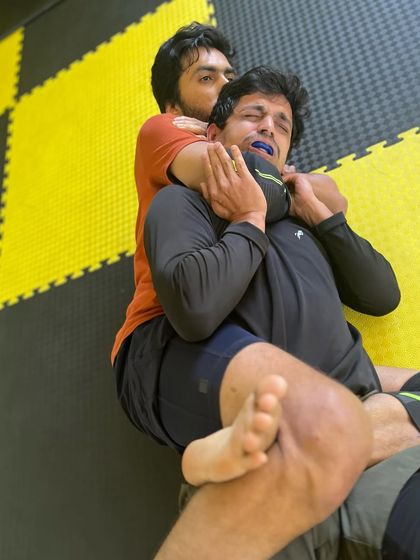 1026 MMA Academy - MMA & Combat Sports Training The Ground Game: BJJ & Wrestling photo 24