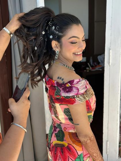 Mehendi, Haldi & Pre-Wedding Fun photo 27