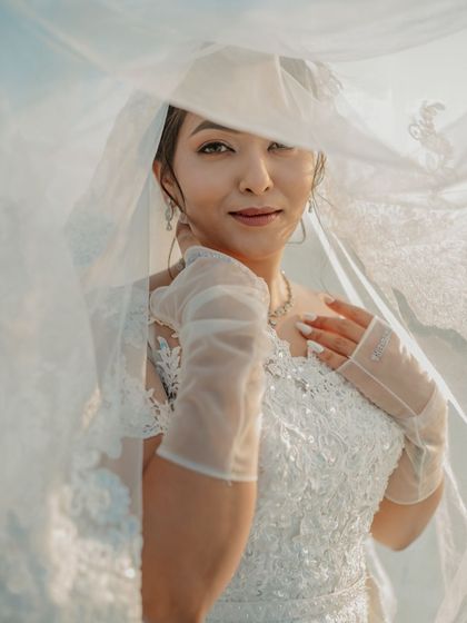 Elegant Catholic & Modern Brides photo 9