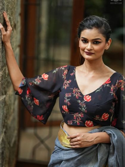 Our Saree & Jewelry Collection photo 5