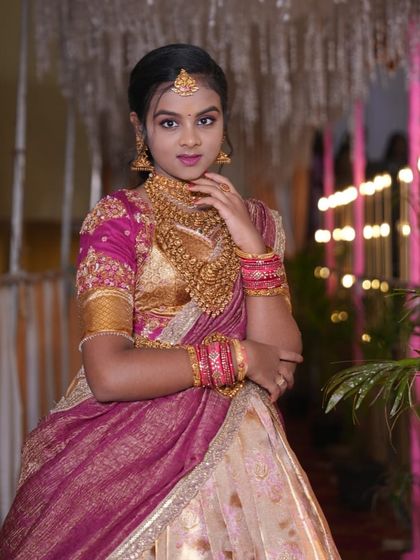 Chaithu Gowda - Custom Designer Ethnic Wear Langa Dhawani Creations photo 9