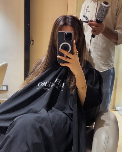 Haircuts & Styling