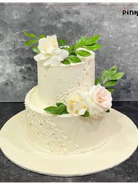 Custom & Themed Cakes