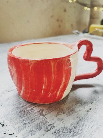 We love the pieces this student created, especially the little bear jar and the bird whistle. She has now signed up for our long-term course to continue her journey.