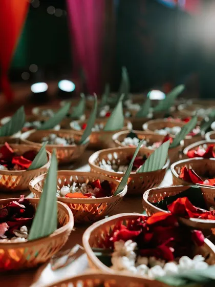 Traditional details matter. For this event, I prepared small woven baskets filled with gajra and flower petals for guests, adding an authentic and fragrant touch to the celebration.
