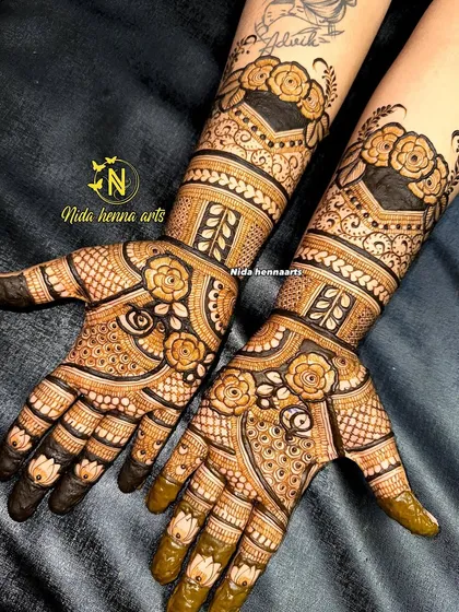 Another shot of the Indo floral fusion design, highlighting the beautiful contrast between the dark filled roses and the delicate line work.