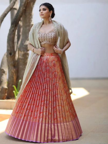 Rentingstoli - Personal Jewellery Styling Creative Collaborations & Photoshoots photo 10