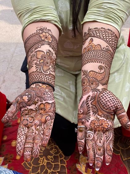Umesh Kumar - Festival & Occasion Mehandi Intricate Rajasthani & Full Hand Designs photo 49