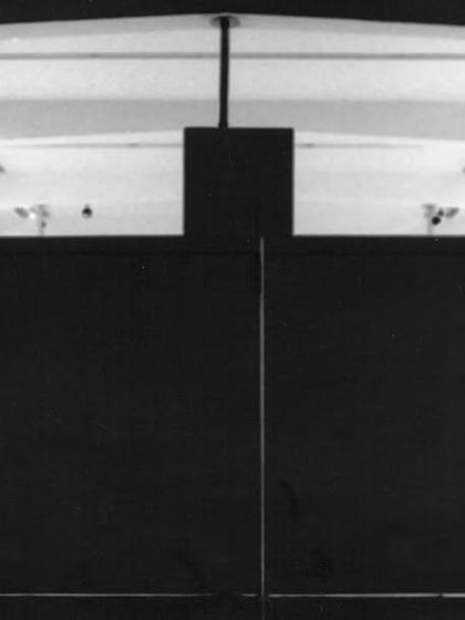 For the Jehangir Art Gallery renovation, we designed a system of modular, movable partitions. This allows the gallery to transform its spatial layout to suit the specific needs of each exhibition, ensuring maximum flexibility.