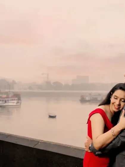 A classic romance against the iconic Mumbai skyline. This pre-wedding photograph at the Gateway of India captures the couple's love story in the city where it began. We love finding locations that are meaningful to you for your pre-wedding shoot.