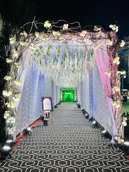 Elegant Entrances & Walkways photo 11