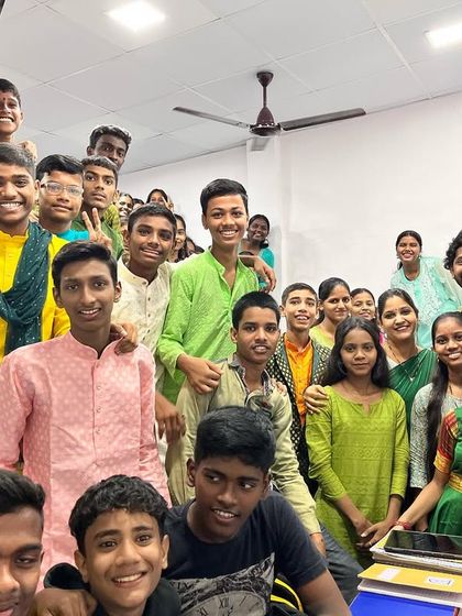 Another angle of our students enjoying the green-themed day during the Navratri 2023 festival.
