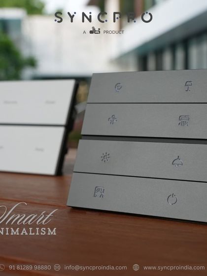 We embrace smart minimalism in our designs. This keypad features custom-engraved icons for intuitive control of functions like fan speed, air conditioning, lighting, and power, all in a clean, metallic finish.