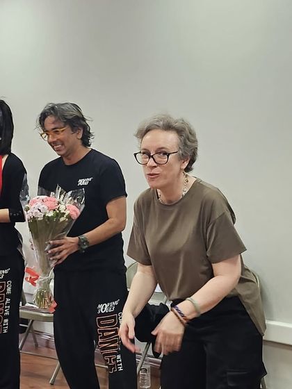 A moment of appreciation after our workshop. It's always rewarding to connect with new people through dance.