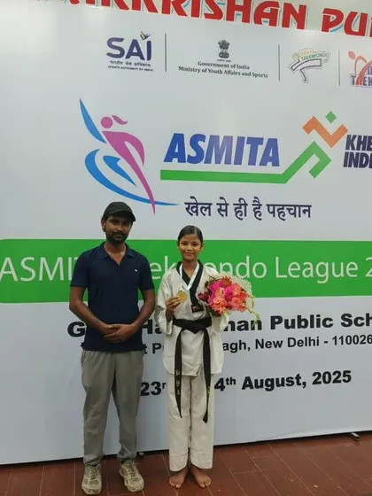 It is a proud moment for a coach when a student wins. Here I am with Ritika, who won a Gold medal in the cadet girl U-44 kg category at the ASMITA Khelo India League.