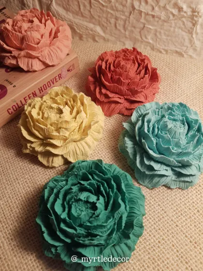 Our Peony aroma diffusers are where beauty meets purpose. These colorful, detailed flowers are handcrafted from Jesmonite and serve as flameless diffusers. Just a few drops of essential oil will gently scent your room, making them a beautiful and functional piece of decor.
