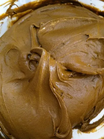 All this henna goodness is for a bride. I take special care with bridal orders to ensure the paste is extra rich for the most important day.