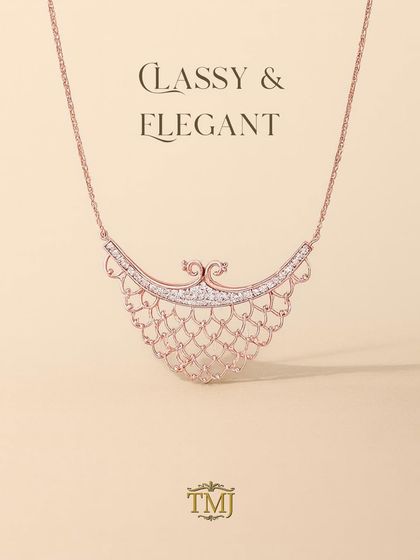 From day to night, this piece goes wherever your style takes you. A classy and elegant rose gold necklace with a delicate, net-like design studded with diamonds.