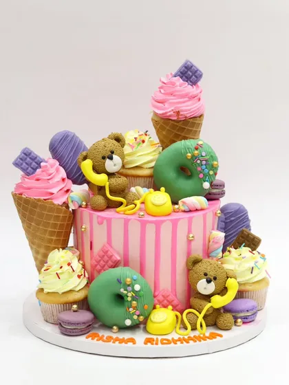 The full candyland cake, a dream come true for any child with a sweet tooth.