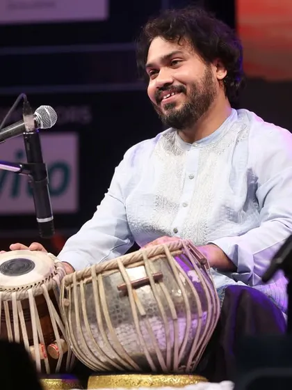 More pictures from my recent Tabla solo performance in Pune at the Swarzankar Music Festival. The city's knowledgeable audience always makes performing here a special experience.