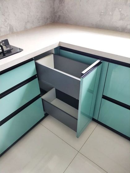 CustHum - Custom Furniture & Cabinetry Modern & Functional Kitchens photo 12