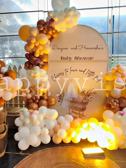 This teddy bear themed baby shower decor shows my creative and playful side. The setup includes a custom backdrop, a warm-toned balloon arch, and cute details perfect for celebrating the parents-to-be.