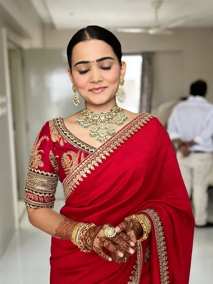 A moment of quiet grace. The soft, clean makeup is perfect for this bride's serene and beautiful expression.