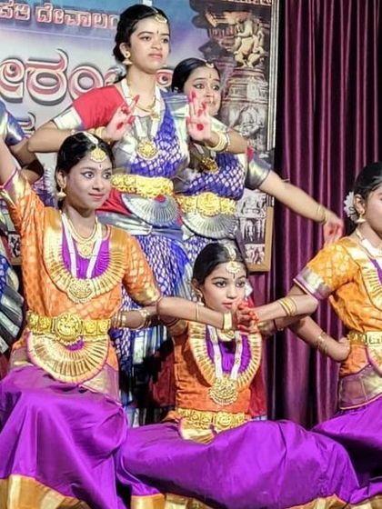 A group pose from the Navaratri program at Siddi Vinayaka temple.