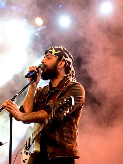 Badal Kashyap - Live Bollywood & Rock Band for Events Meet The Band: Malhar photo 4