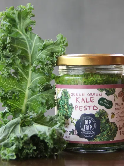Another look at my Queen Green Kale Pesto, a pleasantly nutty and creamy spread made from fresh kale and spinach. It's so yummy, you'll forget it's healthy.