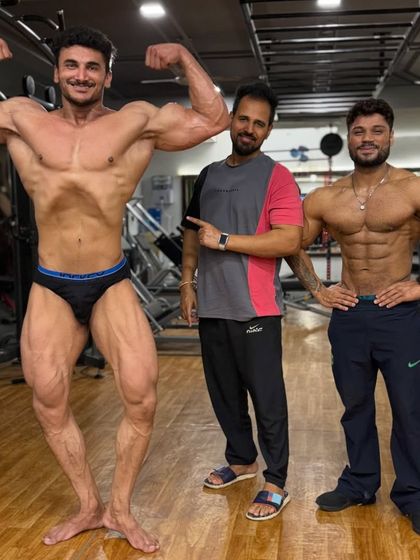 Team Ashish Thakran: The Family Vibe photo 7